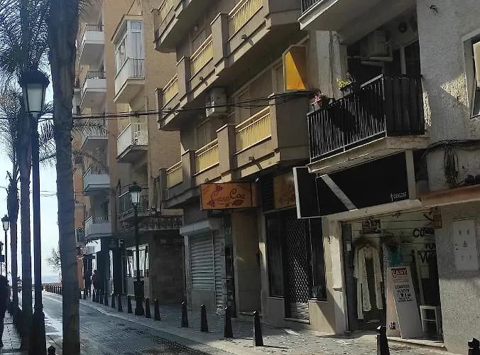 Cervantes - 100m & Center *