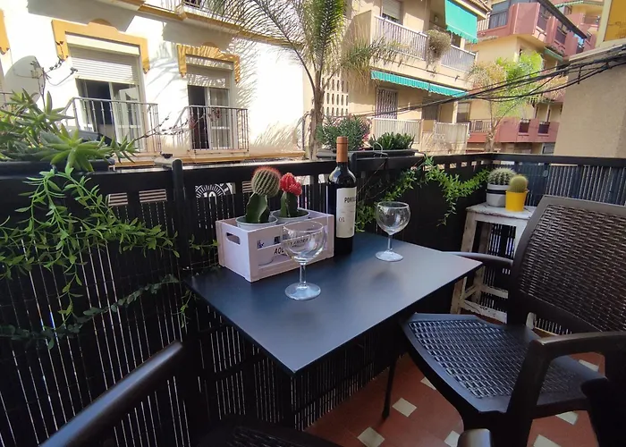 Cervantes - 100m & Center Apartman