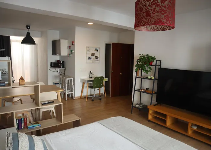 Cervantes - 100m & Center * Fuengirola